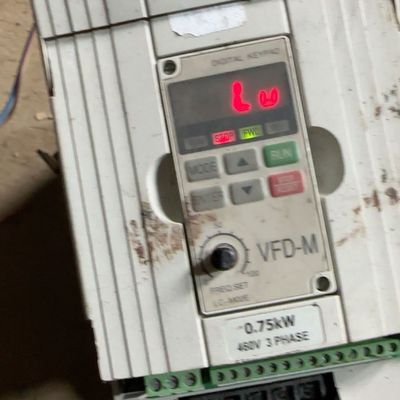 台达0.75kw变频器 VFD007M43B 配件出