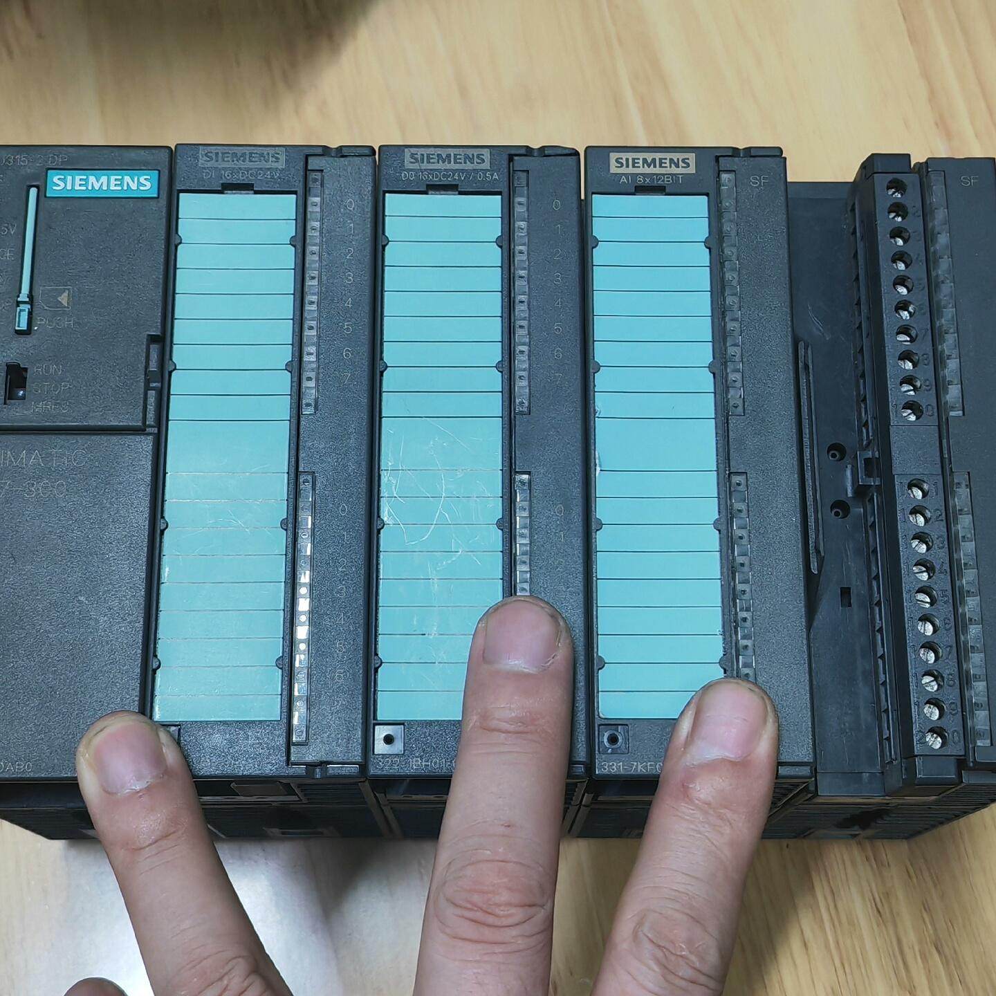 模块CPU315-2DP  315-2AG10一套