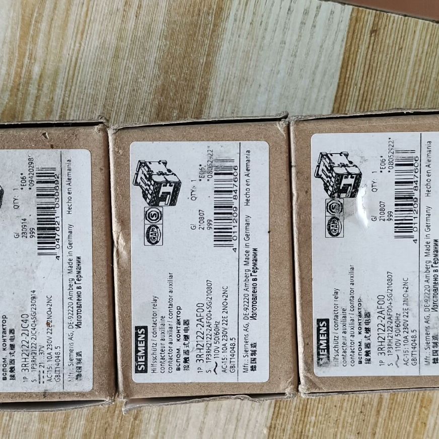 3RH2122-2AF00  直流24V两个