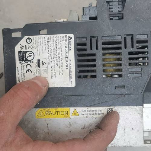 台达小变频器VFD4A8MS21ANSAA 具体看图 快速卖