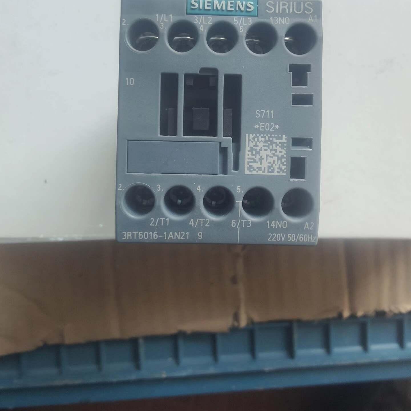 接触器3RT6016-1AN21 3RH6122-1A