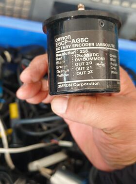 E6CP-AG5C绝对值旋转编码器 拆机品