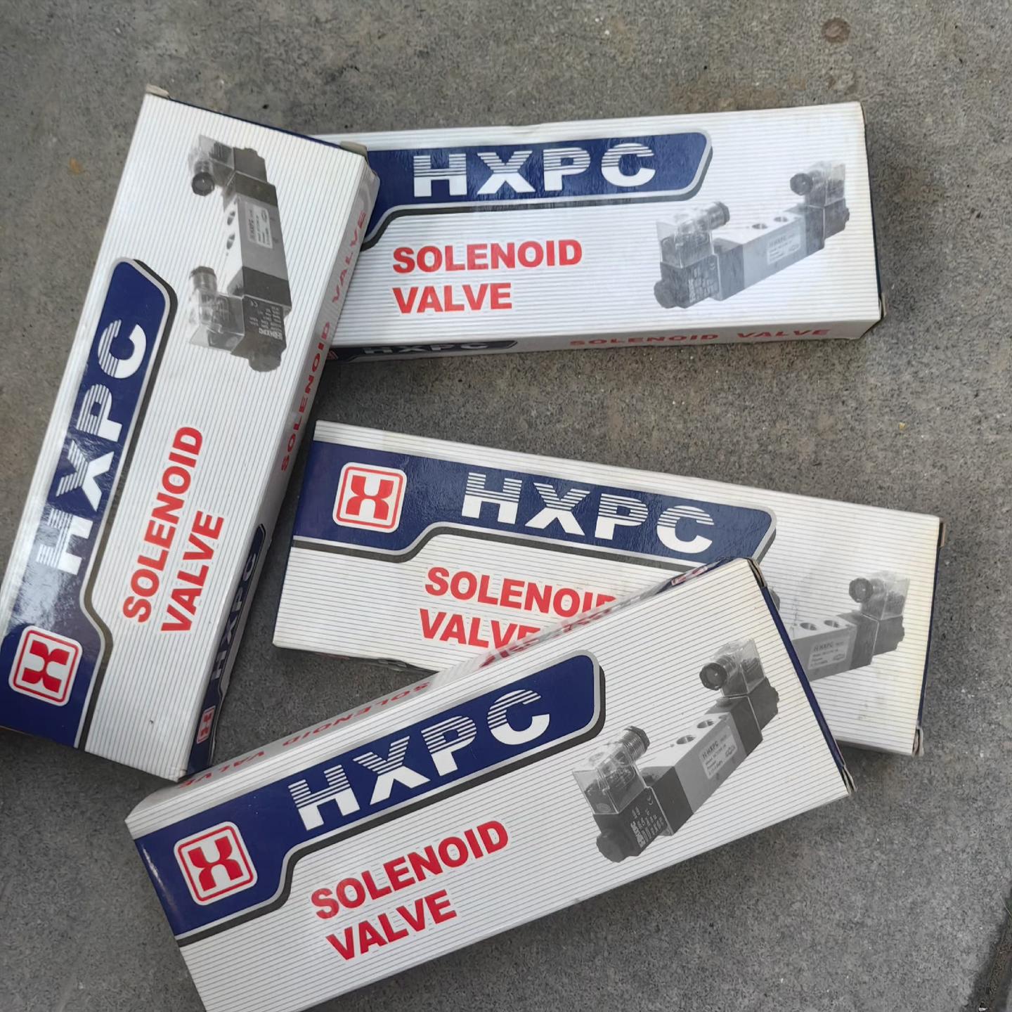 海星HXPC HC5230C-08 三位五通电磁阀 库存