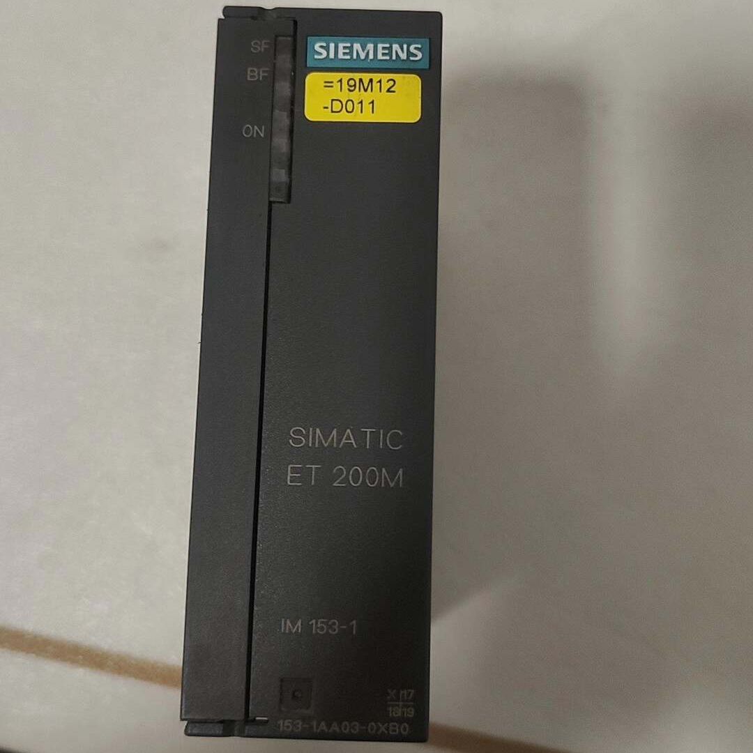 PLC  151-1AA03-0XB0成色如图实物照片