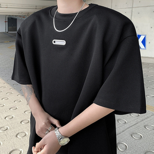 现货！25夏季男士设计感垫肩金属装饰铆钉T恤DX103-P58图片