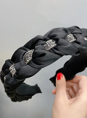 B133-2钻条缎面编织黑色发箍网红气质宽边头箍高颅顶发饰