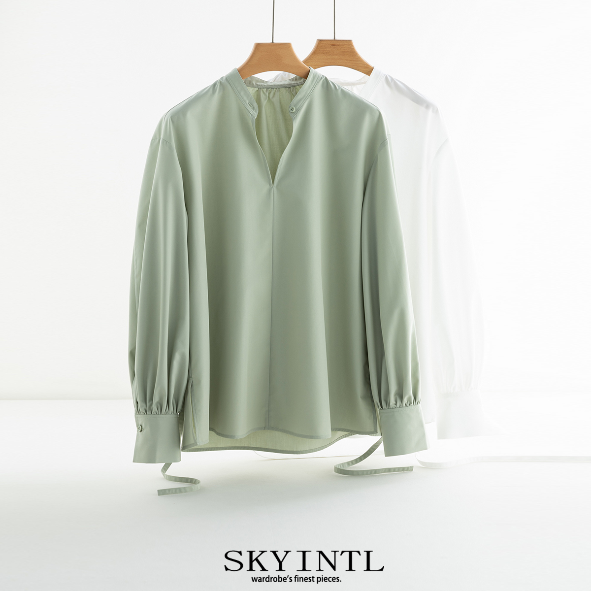 SKYINTL免烫长袖V领衬衫女宽松