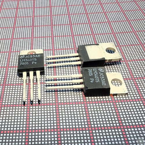 LM340T5三端稳压晶体管三极管