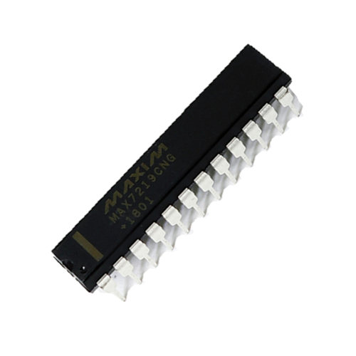 MAX7219CNG数码管驱动芯片电路