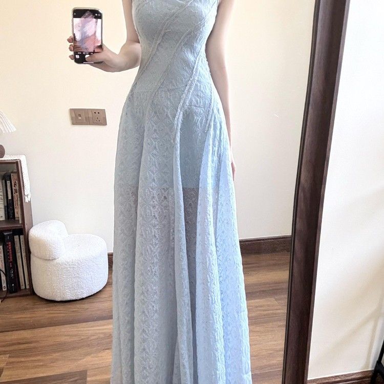 法式蓝色吊带连衣裙女夏季新款领证礼服度假海滩气质收腰显瘦长裙