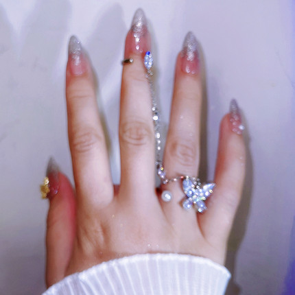指间化蝶~连体链条蝴蝶珍珠戒指小众设计高级感2021年新款潮女士