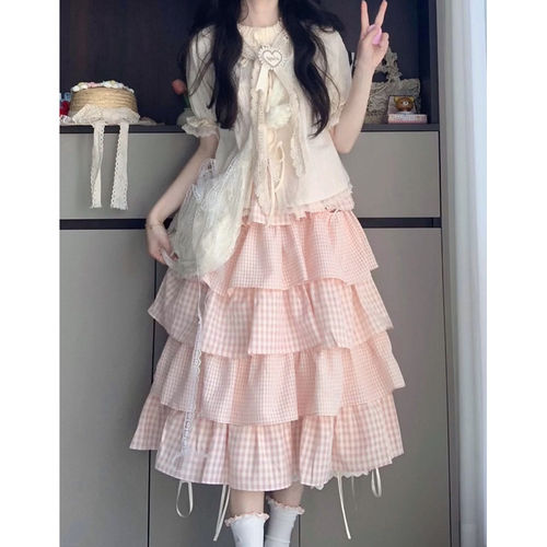 可爱甜妹多巴胺穿搭一整