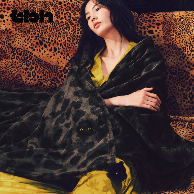 tbh野兽派家居都市野兽黑豹法兰绒盖毯客厅沙发毯夏季毯子毛毯