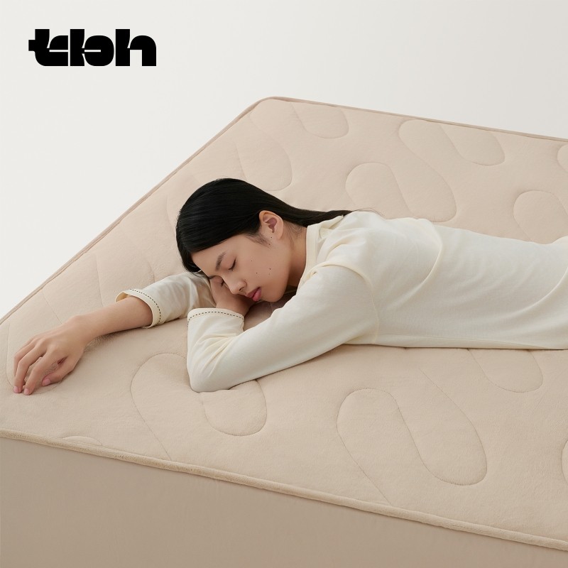 tbh野兽派香梦™牛奶绒暖垫