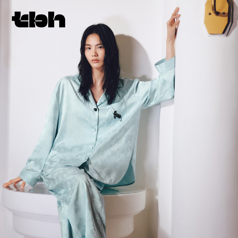 tbh野兽派星光缎提花家居服