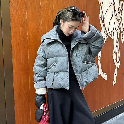 90白鹅绒女款波点加厚羽绒服