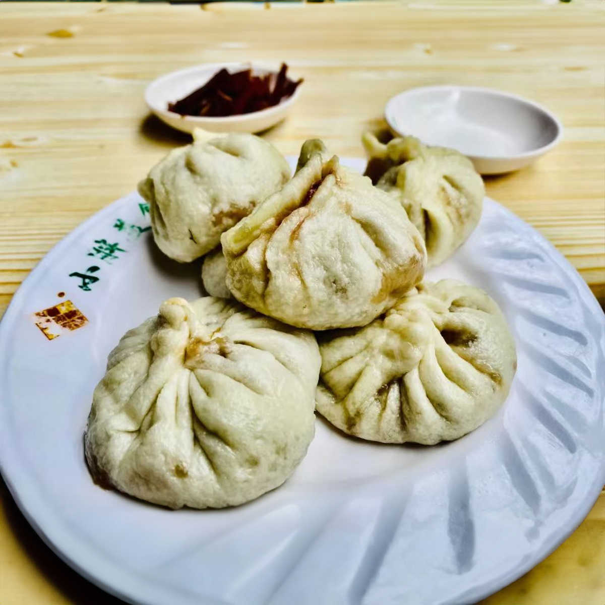 北京小胖包子王鲜牛肉猪肉包子炒肝卤煮火烧代购当天顺丰冷发