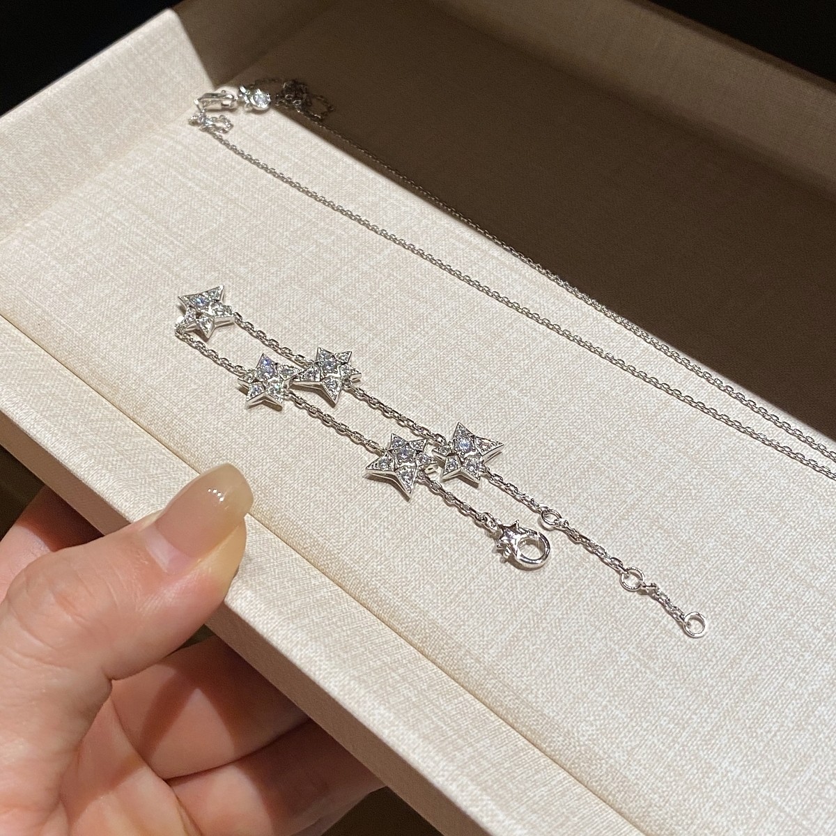 小香风不规则五星手链925纯银轻奢高级感张天爱同款手镶高碳钻,饰品/流行首饰/时尚饰品新,银饰手链,淘宝优惠券,粉丝福利购,淘宝优惠卷