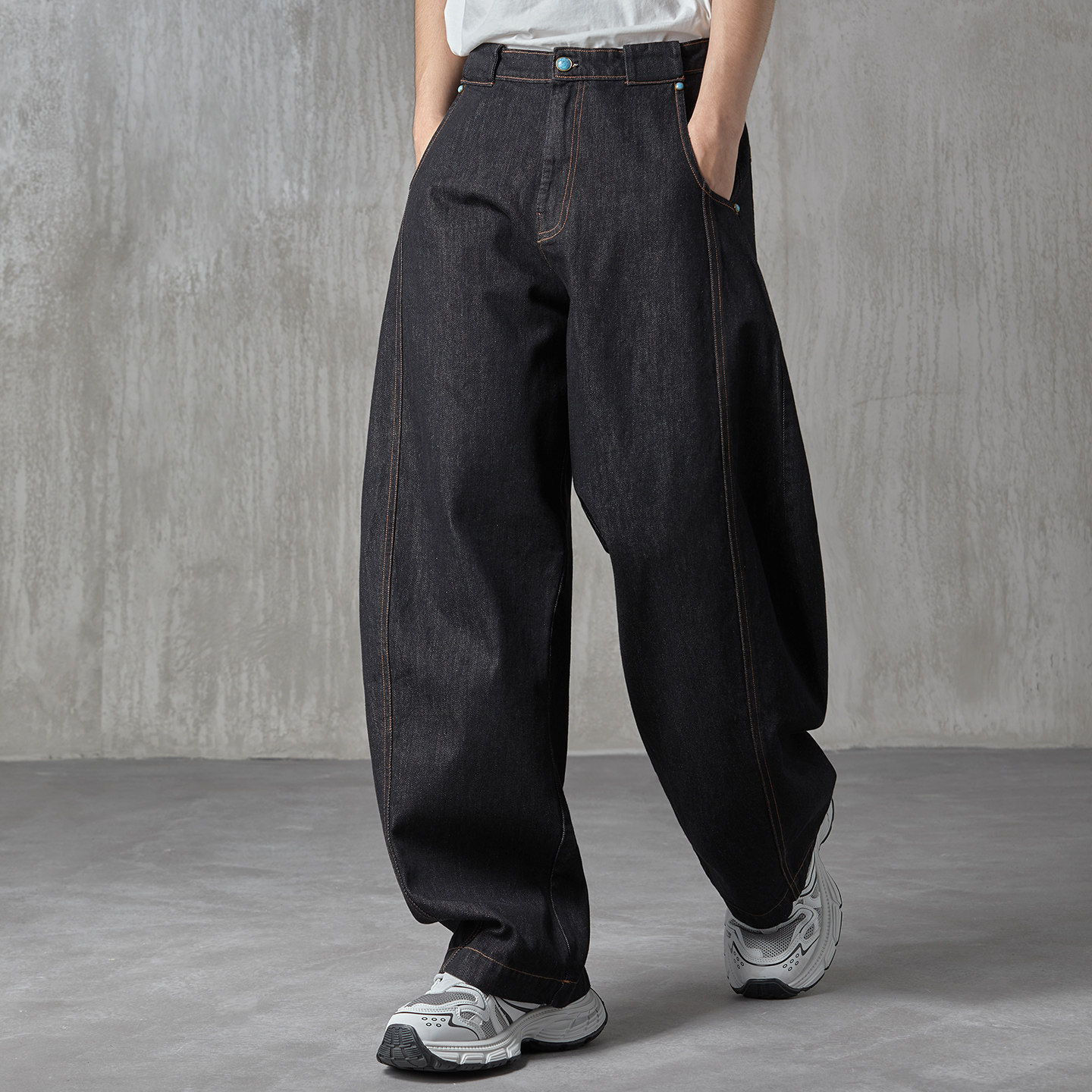 亨佰仕美式复古弯刀裤