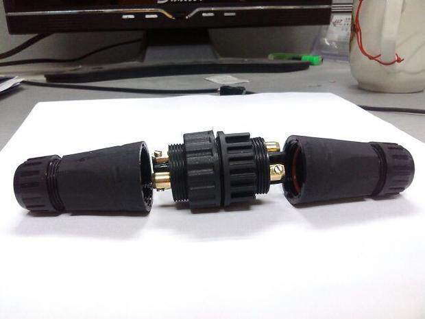 m22防水对接头2芯3芯4芯 优质电缆电线连接器 大功率公母插头25安