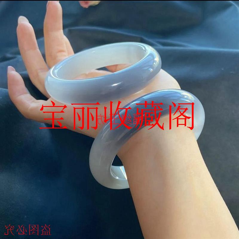 高端款新疆和田玉青海料羊脂玉烟紫白双色手镯女款泥鳅背玉石玉镯