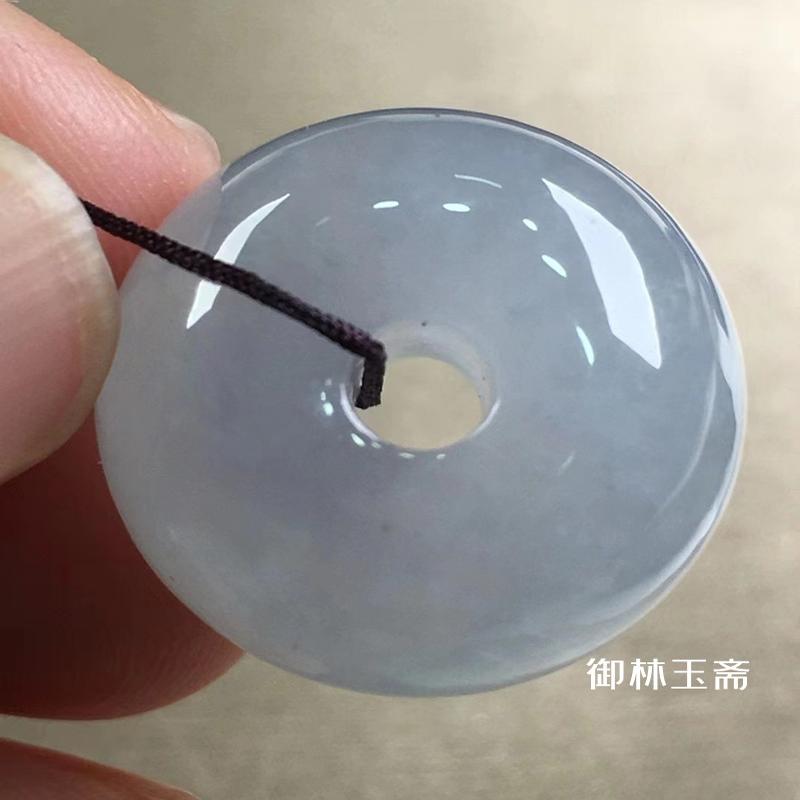 缅甸老坑翡翠色路路通吊坠高冰种玉石转运珠玉坠白冰锁骨链男女款