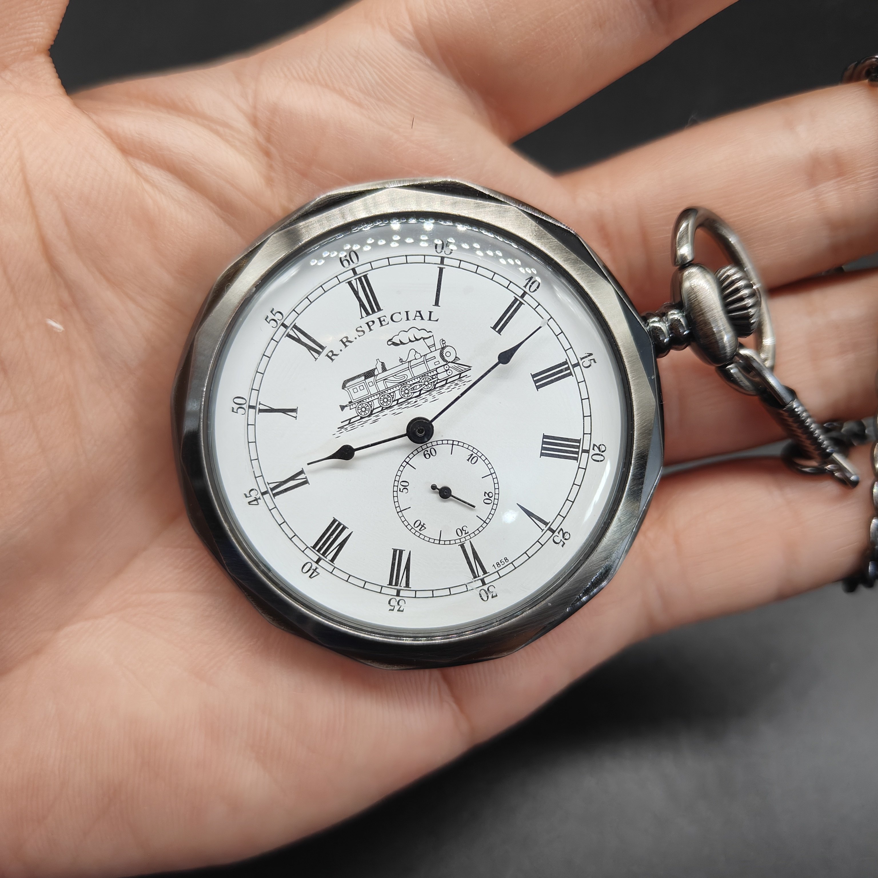 手动上发条手卷机械怀表上劲手表复古怀旧风古董挂表少见稀有个性