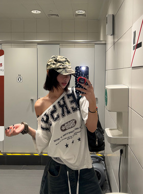 F383 美式复古字母印花斜肩休闲辣妹短袖T恤设计感显瘦上衣女ins