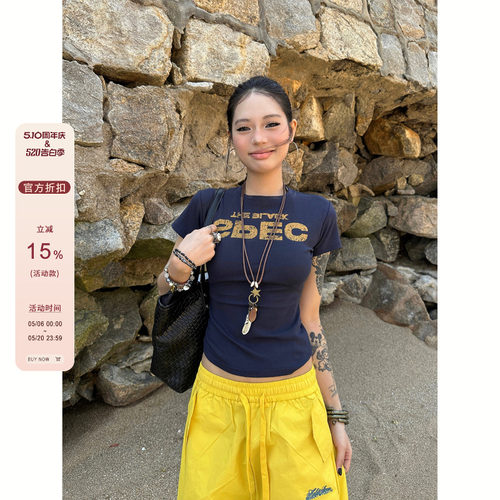 【F383】做旧字母短款T恤