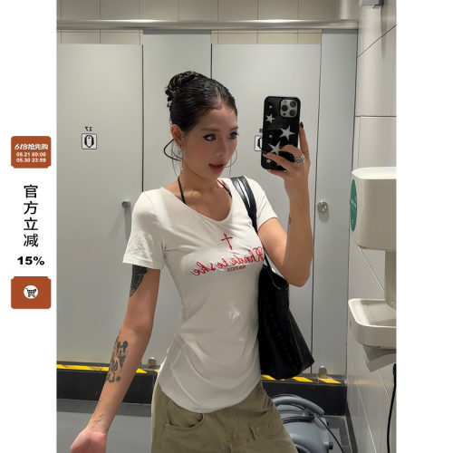 【F383】显瘦修身白色V领短袖