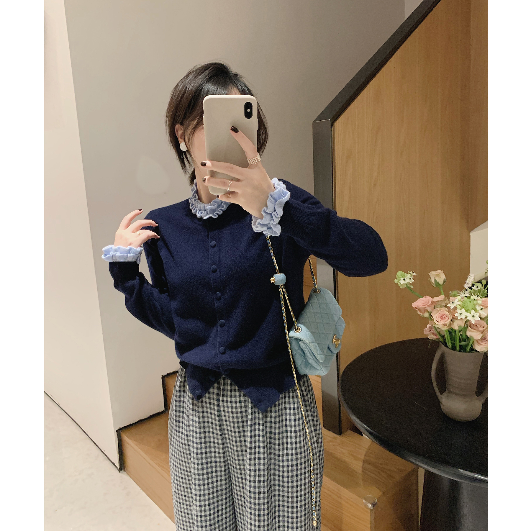 复古羊毛木耳边拼色针织开衫