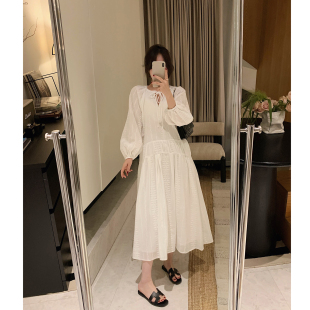 misslady法式复古系带气质刺绣白色长袖连衣裙宽松梨形身材友好