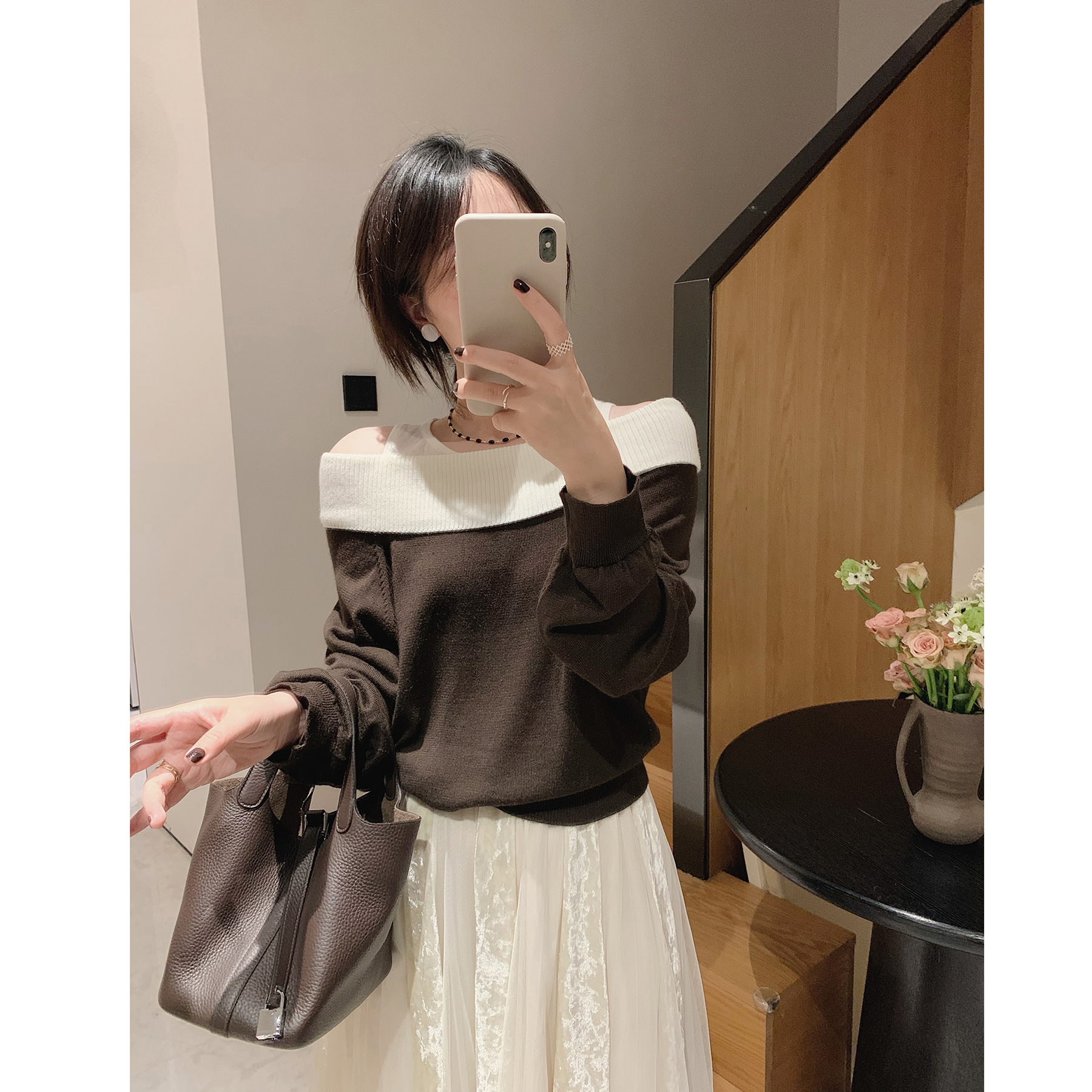 复古假两件柔软拼色针织衫