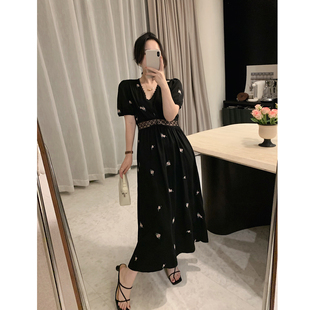 misslady玫瑰花立体刺绣收腰法式复古短袖连衣裙高腰显瘦遮胯中长