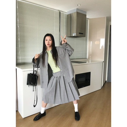 NUEL SHIRO 韩系格纹两件套女翻领宽松衬衫百褶半身裙套装