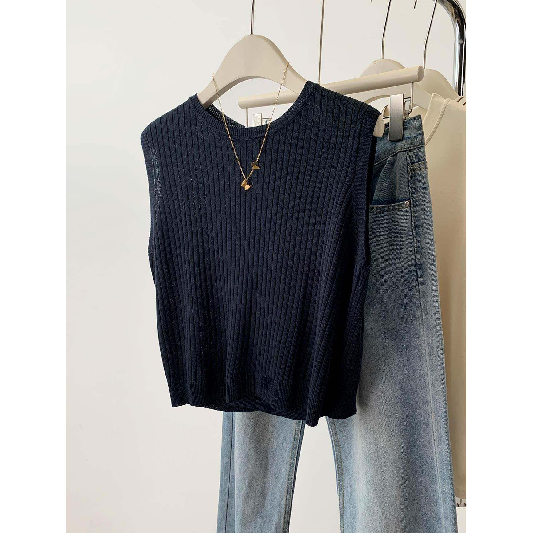 专柜黑色短款无袖冰丝针织t恤女夏季设计感薄款外穿背心正肩上衣