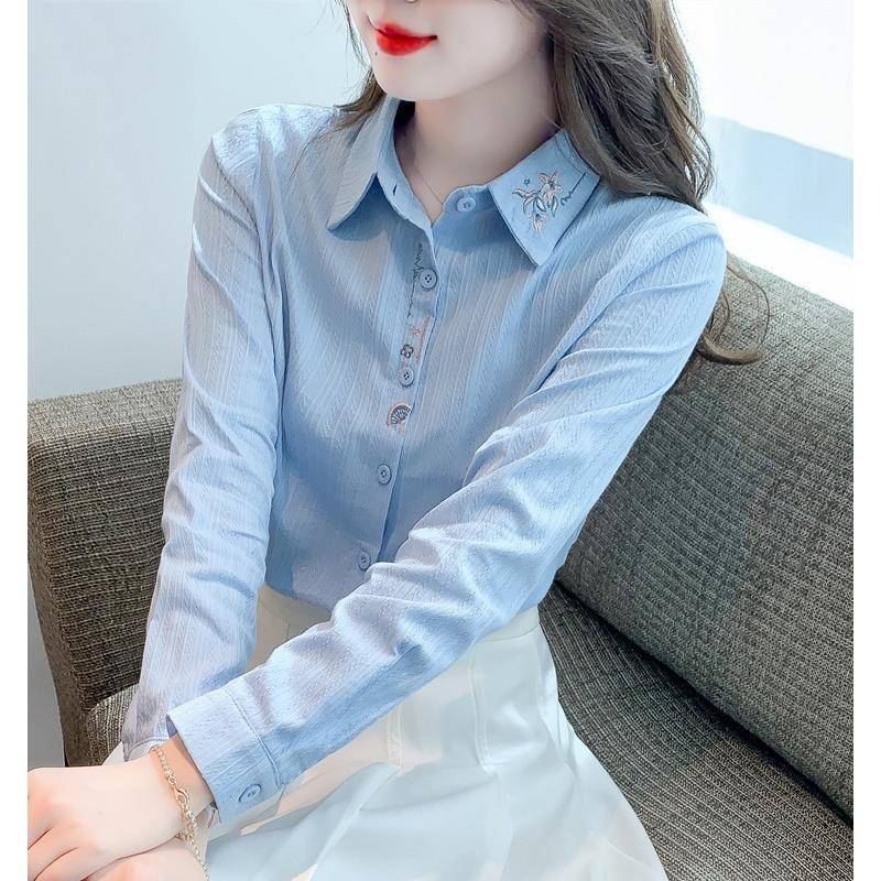 香港Timo 2025春秋季新款绣花棉衬衫女士时尚棉衬衫时尚减龄上衣