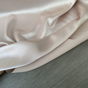 裸色高级极简风日本产水波纹重绉三醋酸垂坠抗皱时装高定面料