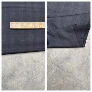 黑灰色亲王格羊毛精纺面料日本产抗皱垂坠亲肤定制西装西裤布料