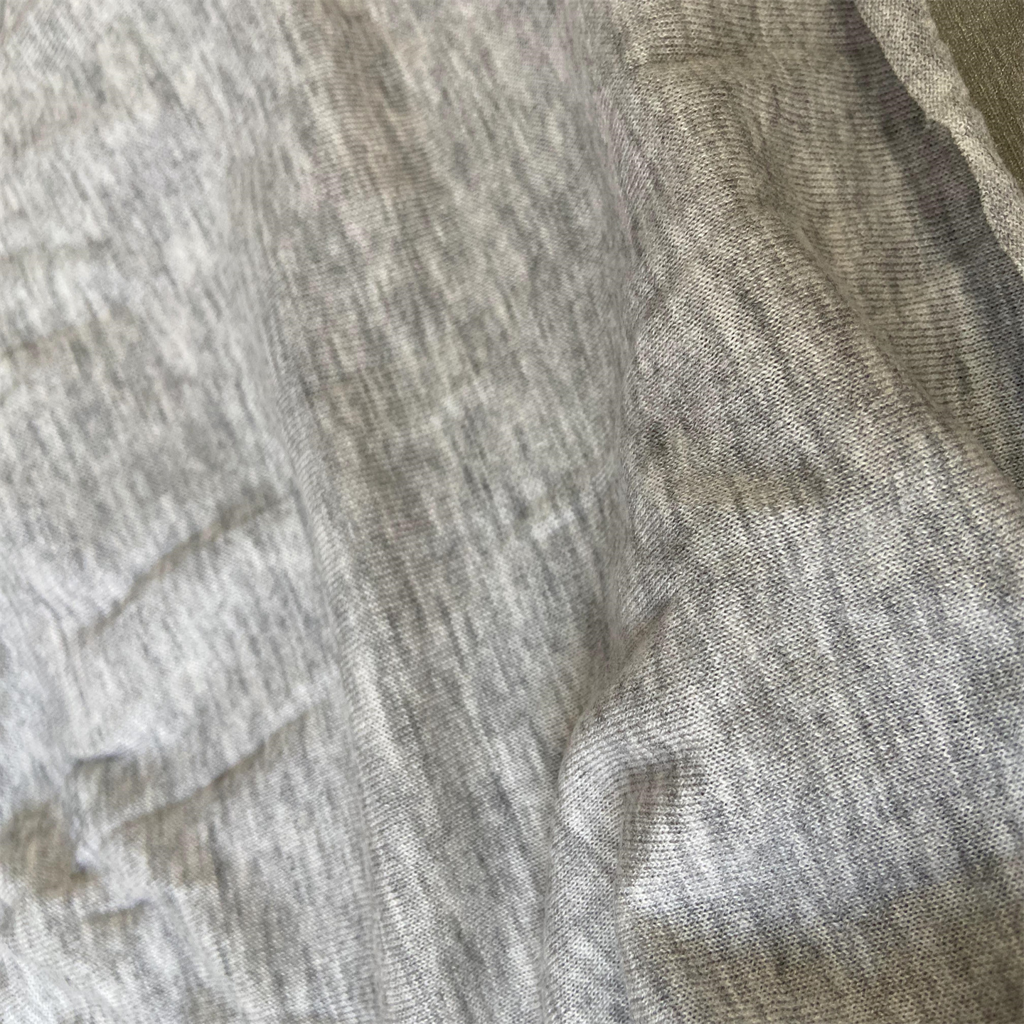 布队浅花灰色羊毛针织布料