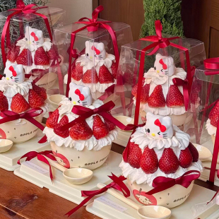 旦除夕夜甜品碗装 饰跨年元 扮 苹果小狗陶瓷碗草莓蛋糕装 小红书爆款