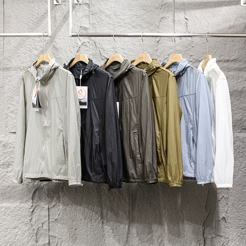 轻薄透气！UPF50+夏季男士户外速干透气防泼水宽松皮肤防晒衣夹克