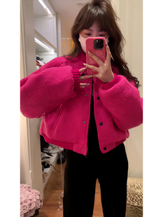 秋冬季新款小个子气质名媛小香风百搭玫红色短款羊羔毛拼接外套女
