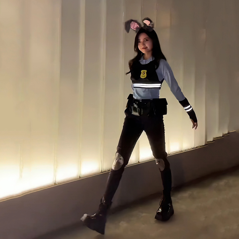 疯狂动物城朱迪兔子警官cosplay