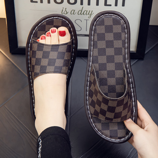 夏季家居高档网红情侣皮拖鞋家用软底凉拖鞋男士室内防滑牛筋底女