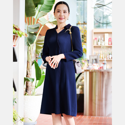 皮尔卡丹女26春新款藏蓝色时尚干练法式长款连衣裙P51004E5023N2