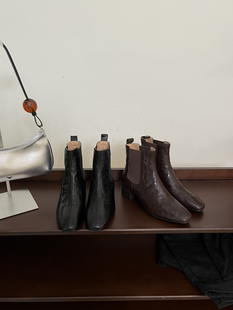 zachpeng复古手抓羊皮一脚蹬切尔西瘦瘦靴百搭粗跟短筒马丁靴女