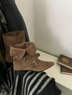 gelly原创女鞋2025秋冬新款真皮短靴女韩版翻领两穿小众西部靴女