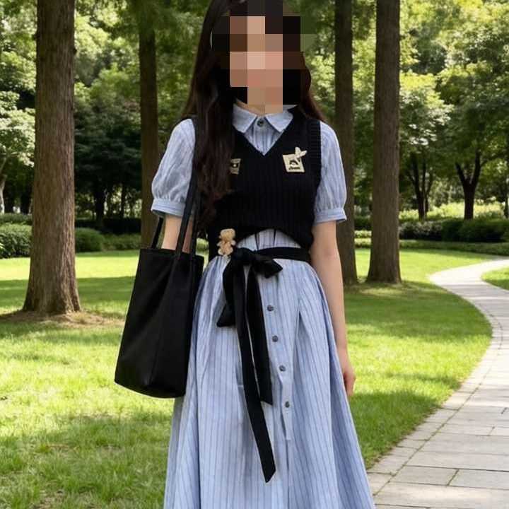 套装/单件女学生泡泡袖条纹排扣连衣裙