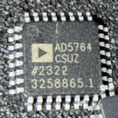AD5764CSUZ QFP-32封装 集成电路 ic 芯片质量保证 欢迎咨询